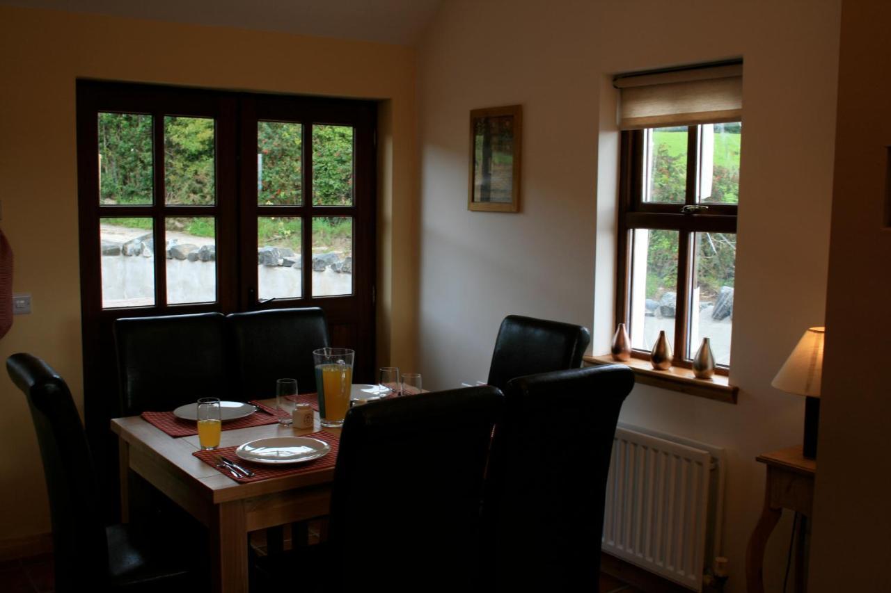Tavnaghoney Cottages Cushendall Eksteriør billede
