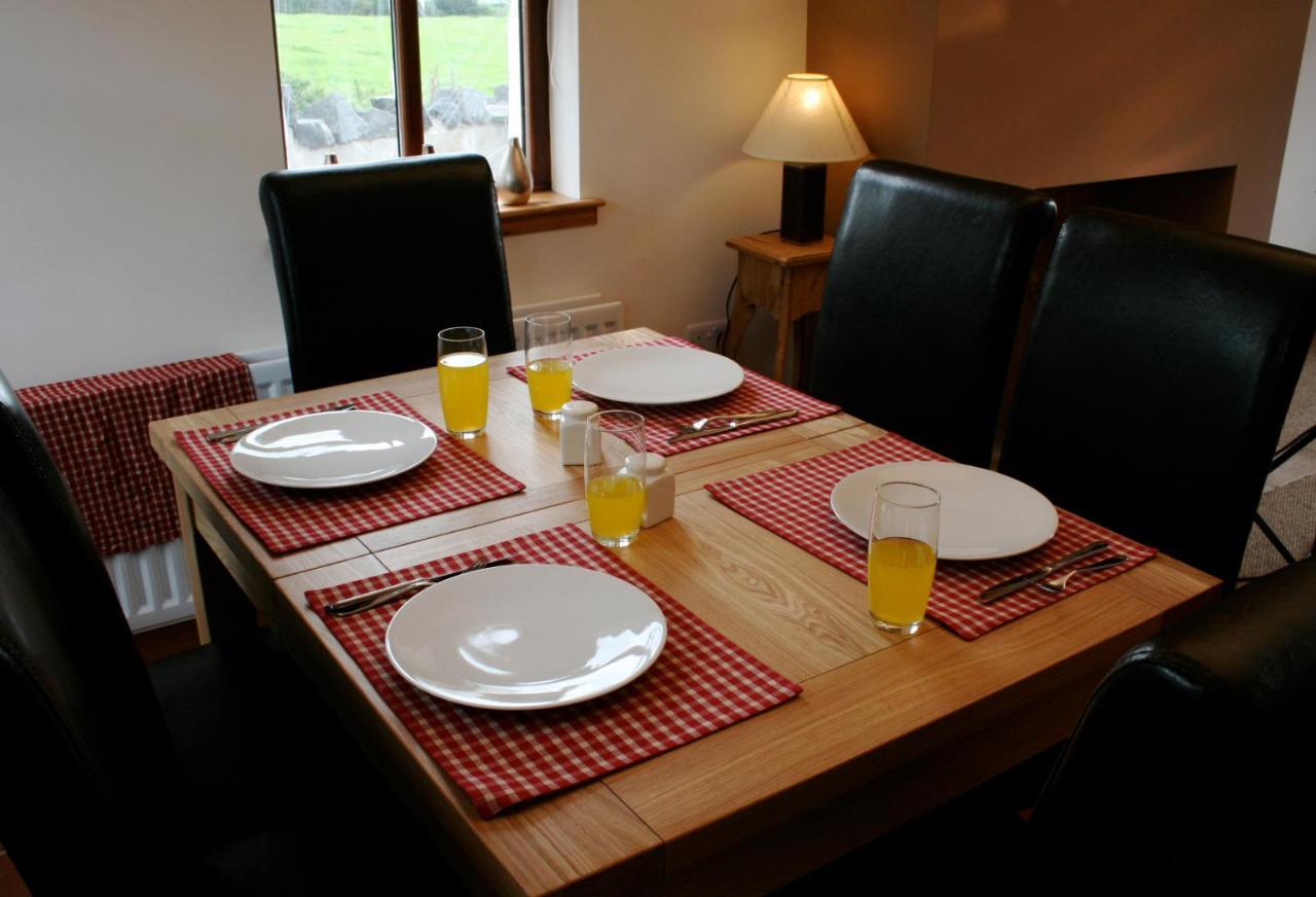 Tavnaghoney Cottages Cushendall Eksteriør billede