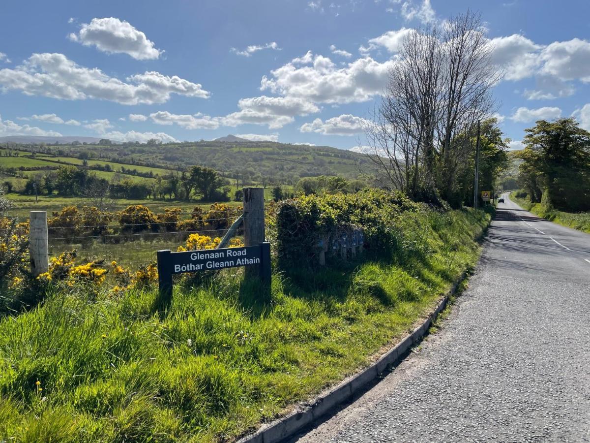 Tavnaghoney Cottages Cushendall Eksteriør billede